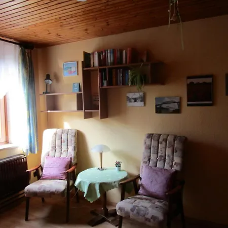 Am Nok Apartment